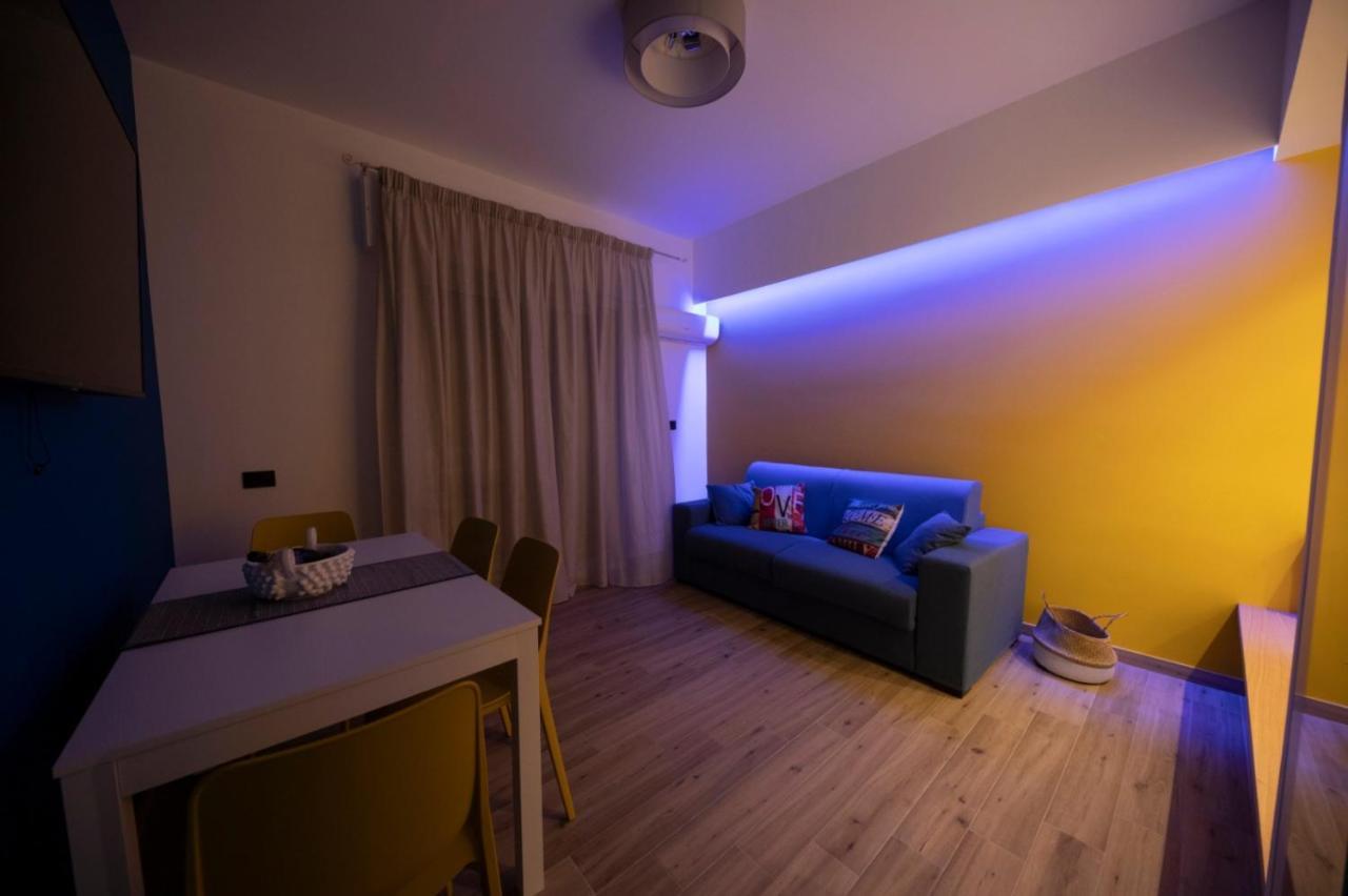 Queen'S House Cefalu Appartamento Vicino Il Mare Luaran gambar